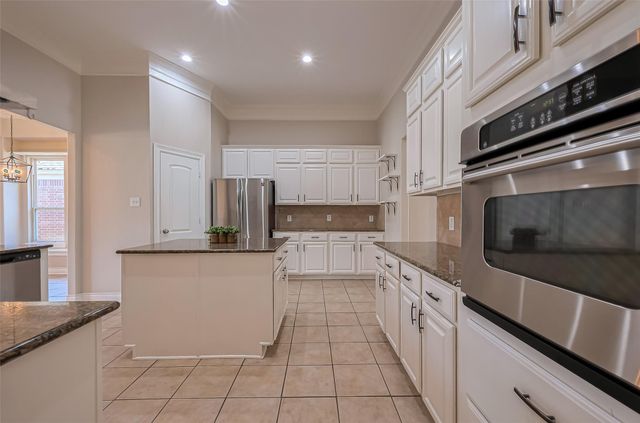 19010 Grove Valley Trail, Houston, TX 77084