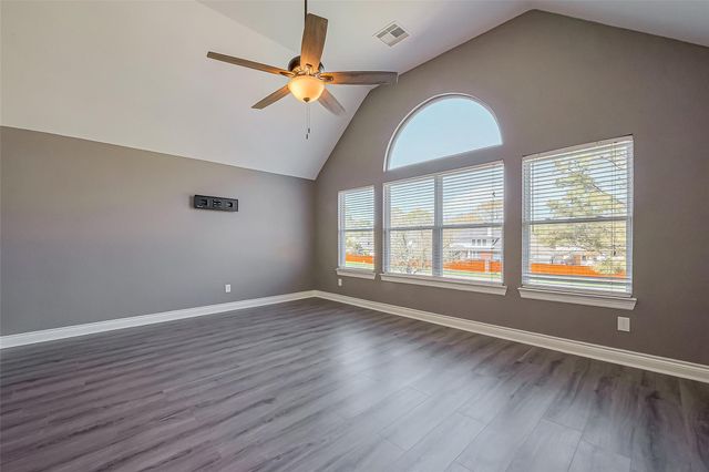 19010 Grove Valley Trail, Houston, TX 77084