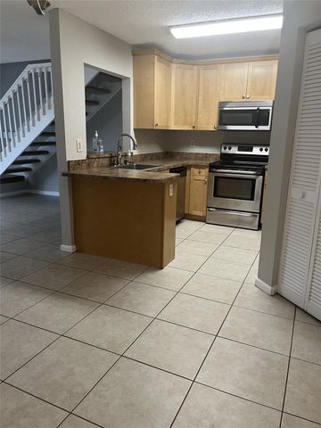 8969 NW 38TH Drive, Coral Springs, FL 33065