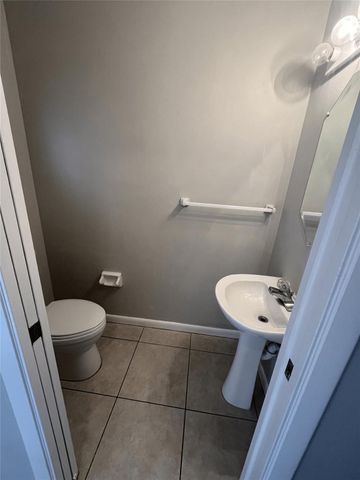 8969 NW 38TH Drive, Coral Springs, FL 33065