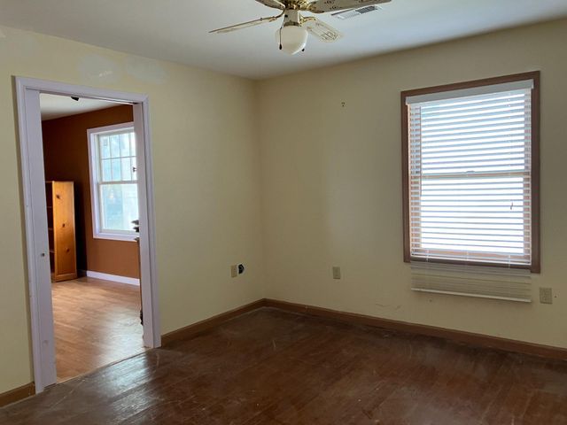 4020 EASTERN NECK RD, Rock Hall, MD 21661