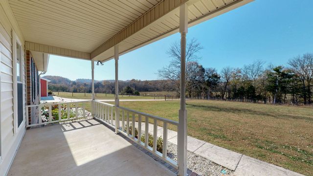 120 Three Forks Bridge Rd, Wartrace, TN 37183