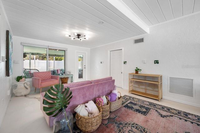 1401 ISLAND DRIVE S, South Pasadena, FL 33707