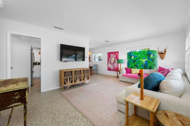 1401 ISLAND DRIVE S, South Pasadena, FL 33707