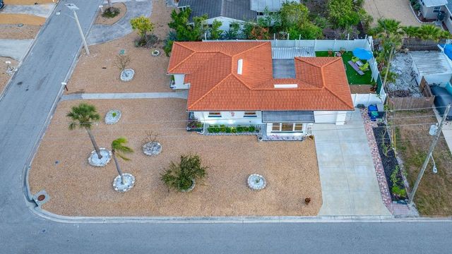 1401 ISLAND DRIVE S, South Pasadena, FL 33707