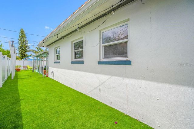 1401 ISLAND DRIVE S, South Pasadena, FL 33707
