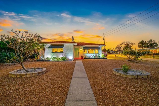 1401 ISLAND DRIVE S, South Pasadena, FL 33707