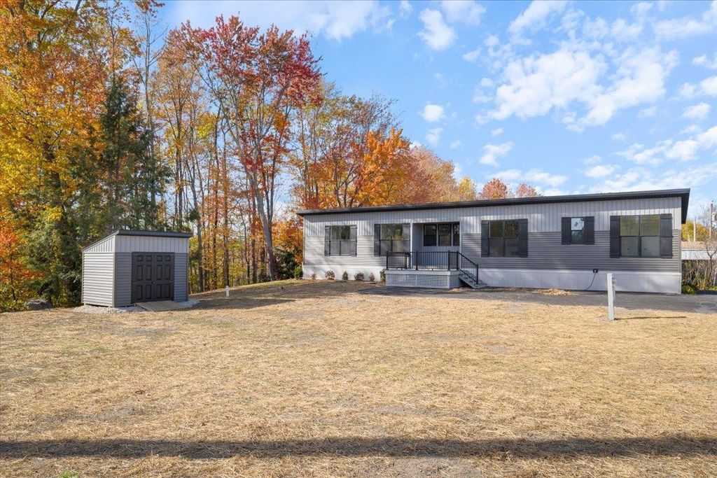 843 High St Trlr 1A, Candia, NH 03034