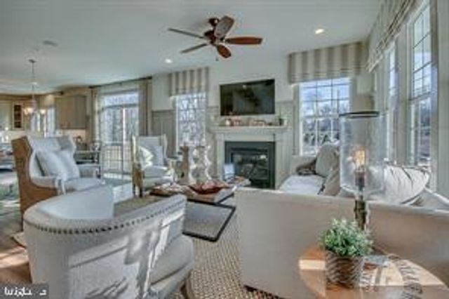 108 LEXINGTON MANOR, Glenmoore, PA 19343