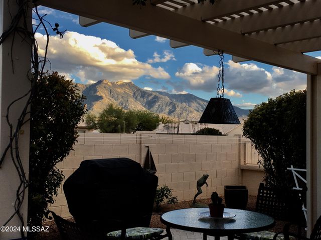 65558 E Rose Ridge Drive, Saddlebrooke, AZ 85739