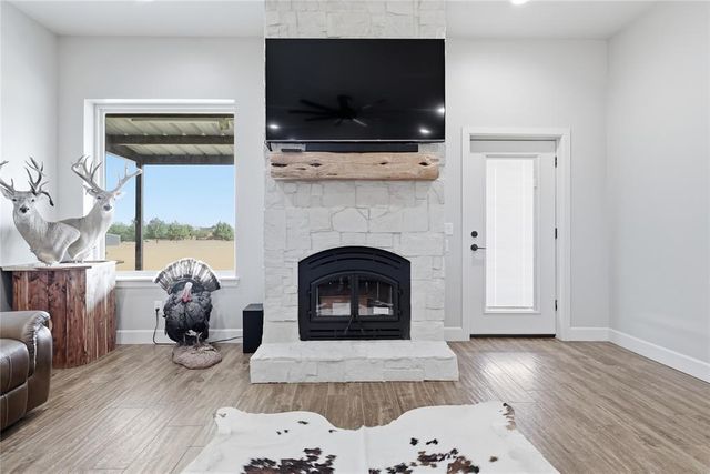 241 NW Moffat Road, Piedmont, OK 73078