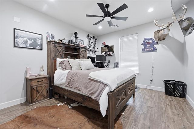 241 NW Moffat Road, Piedmont, OK 73078