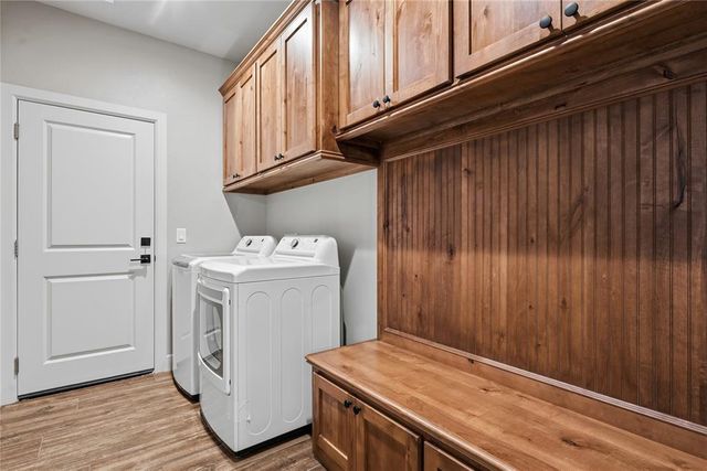 241 NW Moffat Road, Piedmont, OK 73078