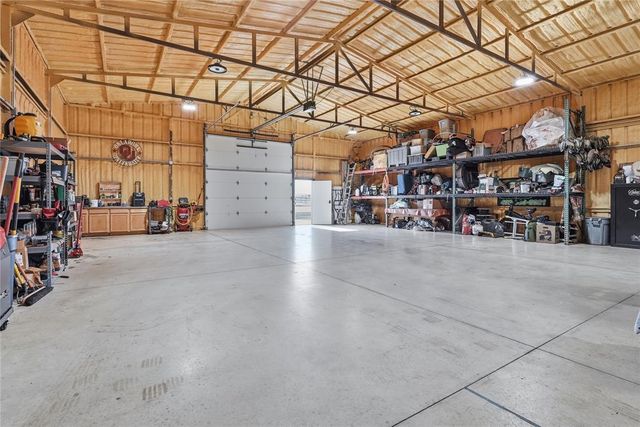 241 NW Moffat Road, Piedmont, OK 73078