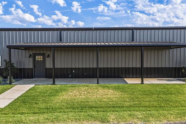 241 NW Moffat Road, Piedmont, OK 73078