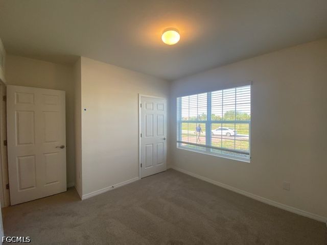 1909 NW 6th TER, Cape Coral, FL 33993