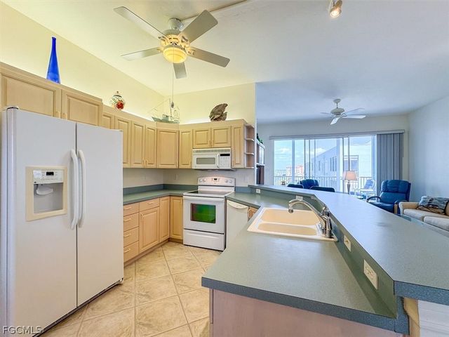 22748 Island Pines WAY 503, Fort Myers Beach, FL 33931