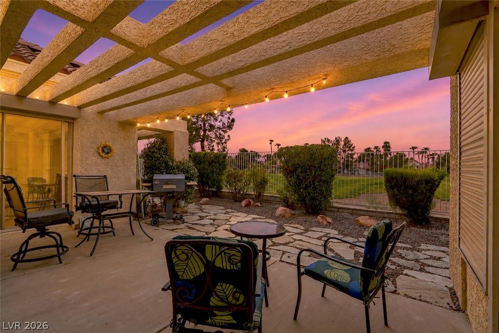 1842 Indian Bend Drive, Henderson, NV 89074 — photo 5