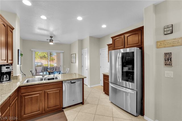 6633 Scavenger Hunt Street, North Las Vegas, NV 89084