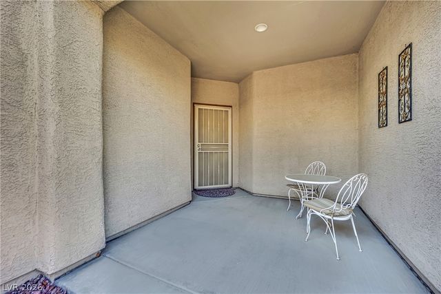 6633 Scavenger Hunt Street, North Las Vegas, NV 89084