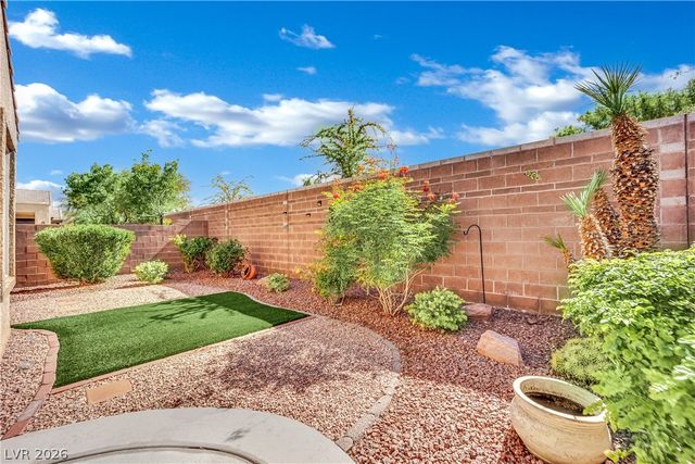 6633 Scavenger Hunt Street, North Las Vegas, NV 89084