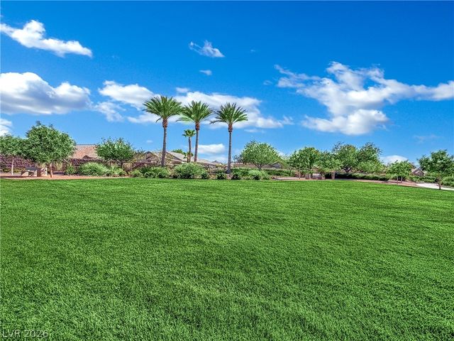 6633 Scavenger Hunt Street, North Las Vegas, NV 89084