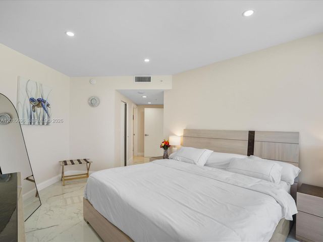 17375 Collins Ave 1508, Sunny Isles Beach, FL 33160