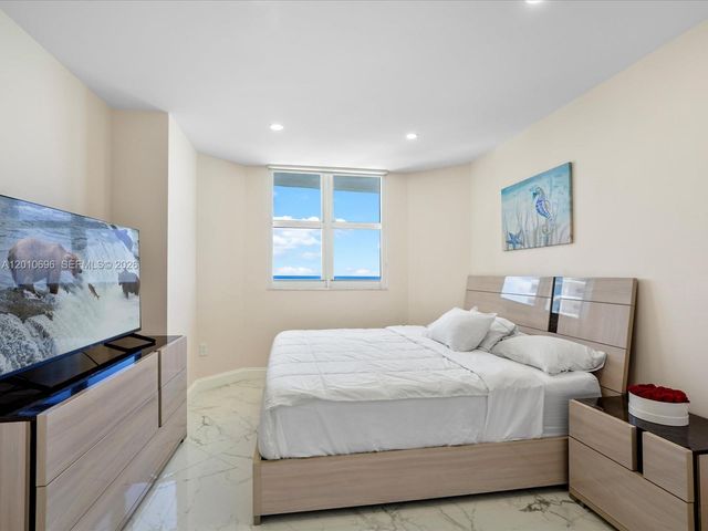 17375 Collins Ave 1508, Sunny Isles Beach, FL 33160
