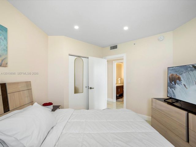 17375 Collins Ave 1508, Sunny Isles Beach, FL 33160