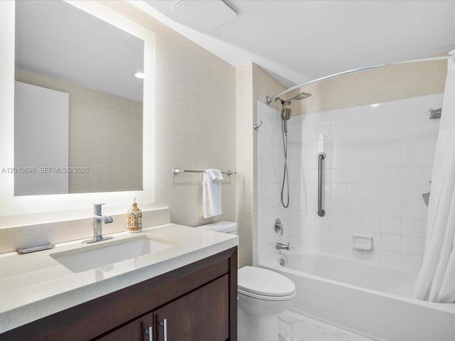 17375 Collins Ave 1508, Sunny Isles Beach, FL 33160