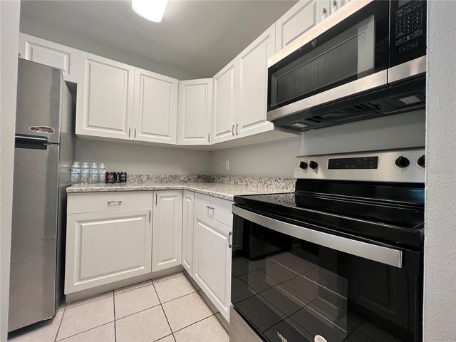 100 SWEETGUM WOODS COURT 3D, Deltona, FL 32725