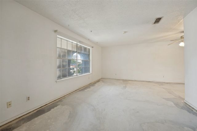 2426 Yellowstone Place, Denton, TX 76209