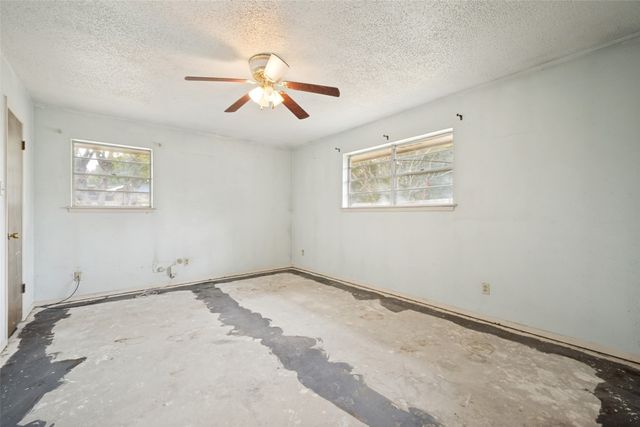 2426 Yellowstone Place, Denton, TX 76209