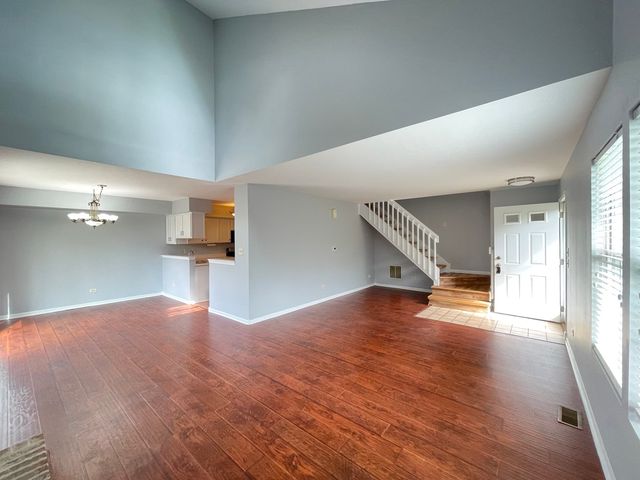 3186 ANTON Drive 3186, Aurora, IL 60504