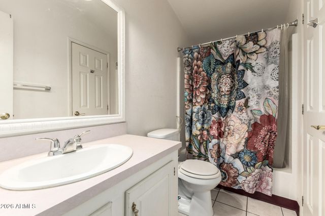 2208 W BASELINE Avenue 197, Apache Junction, AZ 85120