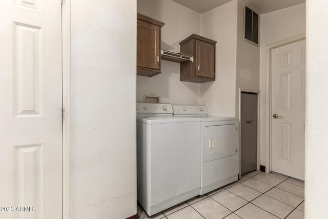 2208 W BASELINE Avenue 197, Apache Junction, AZ 85120