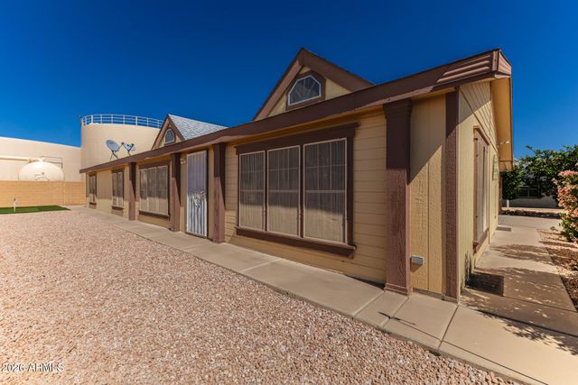 2208 W BASELINE Avenue 197, Apache Junction, AZ 85120