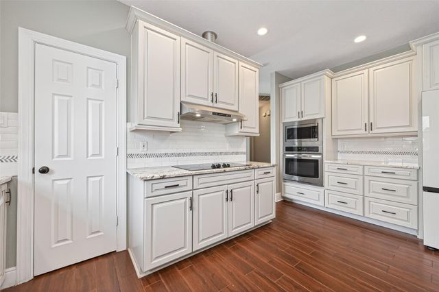 18802 Decathalon Court, Houston, TX 77346