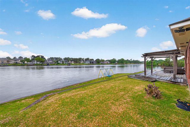 18802 Decathalon Court, Houston, TX 77346