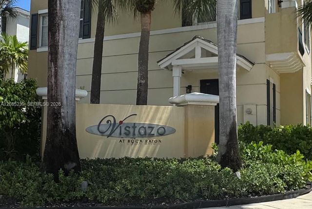 500 NW 39th Circle, Boca Raton, FL 33431