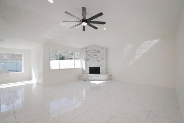 15427 Evergreen Place Drive, Houston, TX 77083