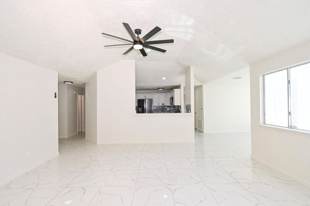 15427 Evergreen Place Drive, Houston, TX 77083