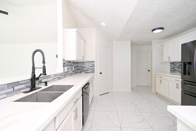 15427 Evergreen Place Drive, Houston, TX 77083