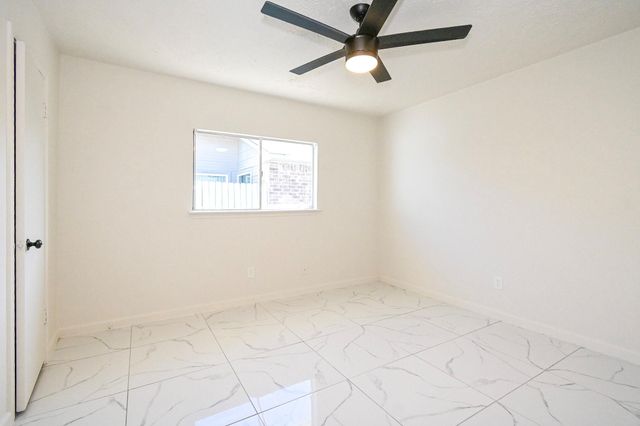 15427 Evergreen Place Drive, Houston, TX 77083