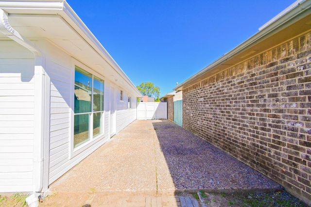 15427 Evergreen Place Drive, Houston, TX 77083