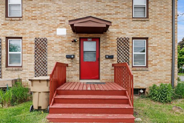 430 Oak Street, Madison, WI 53704