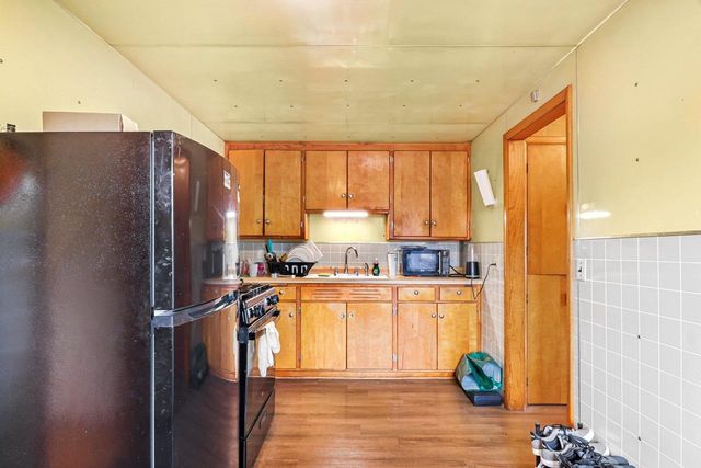 430 Oak Street, Madison, WI 53704