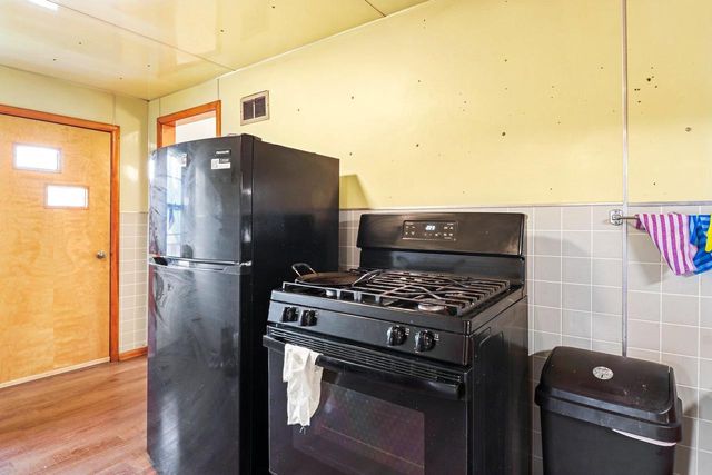 430 Oak Street, Madison, WI 53704