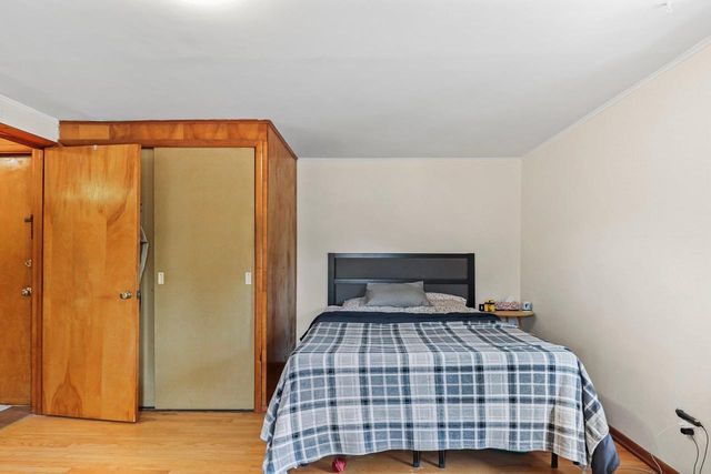 430 Oak Street, Madison, WI 53704