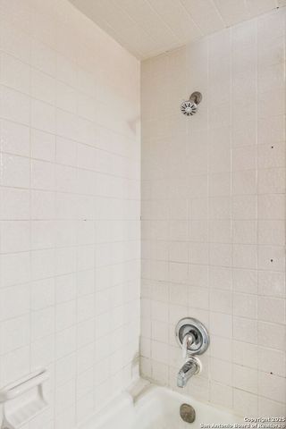 11615 Whisper Valley, San Antonio, TX 78230